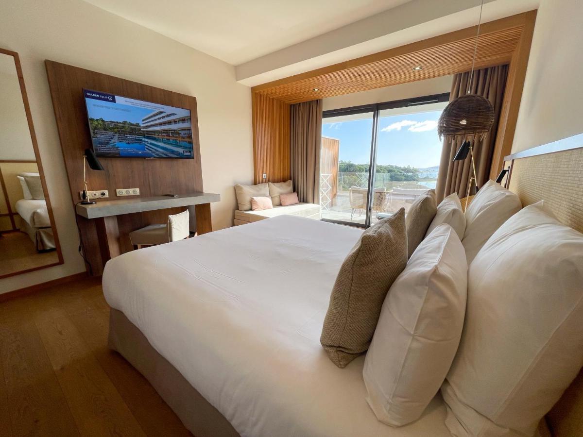 Deluxe King Room Sea View,1385883854:JPEG